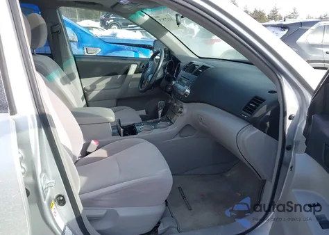 2009 Toyota Highlander z USA, uszkodzony, nr VIN JTEES41AX92149317